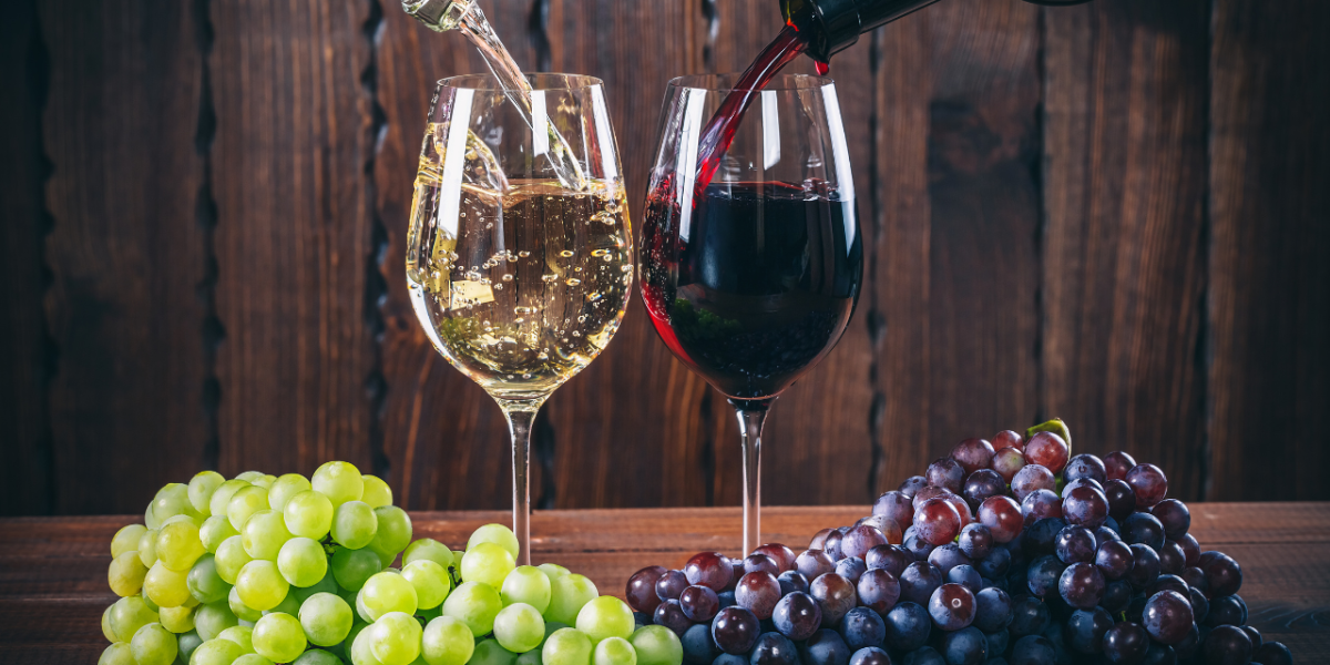 température du vin : bouteille de vin et thermomètre indiquant la température idéale